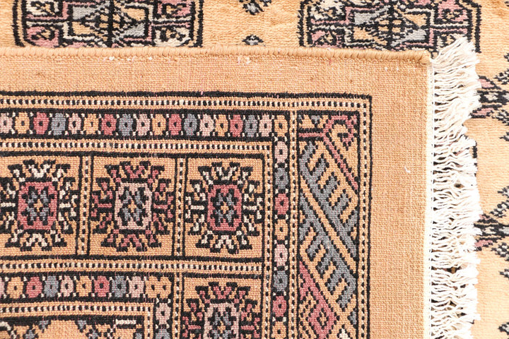Moccasin Bokhara 2' 7 x 6' 6 - No. 46663 - ALRUG Rug Store