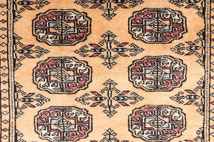 Moccasin Bokhara 2' 8 x 6' 7 - No. 46665 - ALRUG Rug Store