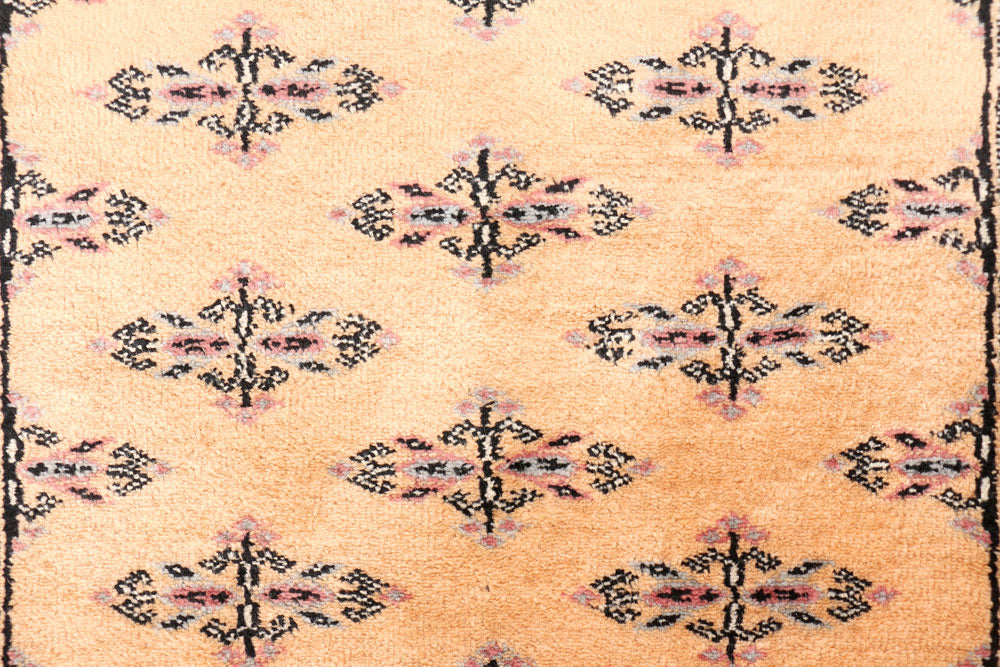 Moccasin Butterfly 2' 9 x 6' 3 - No. 46668 - ALRUG Rug Store