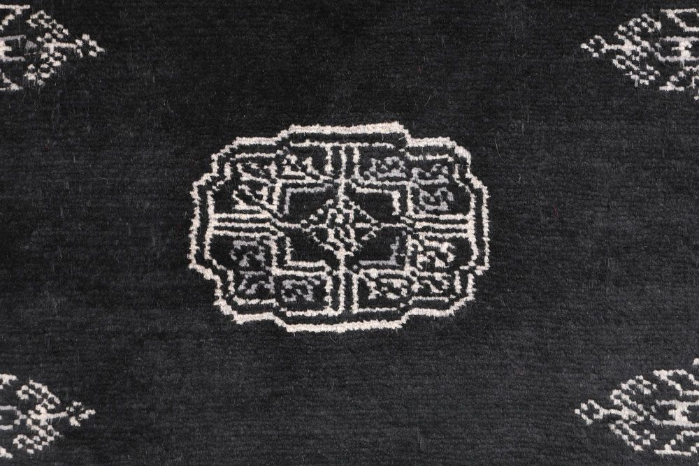 Bokhara 2' 6 x 8' 1 - No. 46681 - ALRUG Rug Store