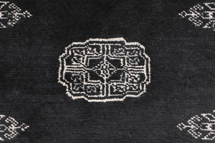 Bokhara 2' 6 x 8' 1 - No. 46681 - ALRUG Rug Store