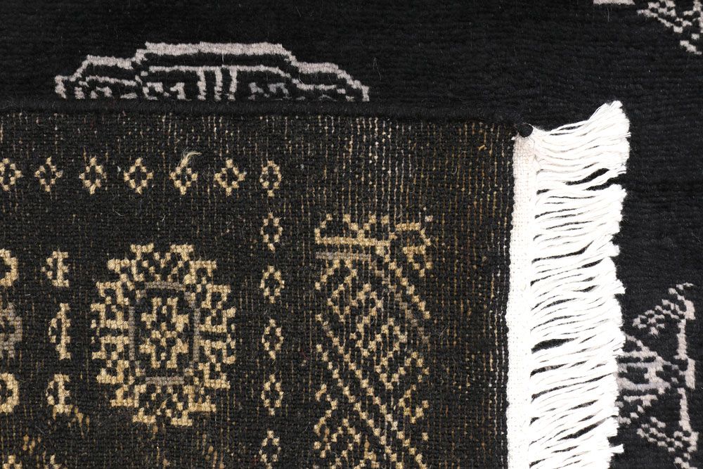 Bokhara 2' 6 x 8' 1 - No. 46681 - ALRUG Rug Store