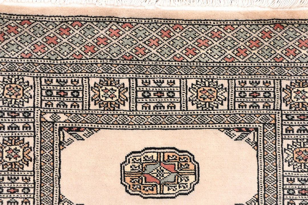 Wheat Bokhara 2'  7" x 8'  2" - No. QA94537