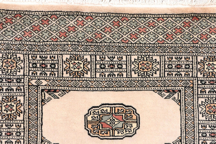 Wheat Bokhara 2'  7" x 8'  2" - No. QA94537