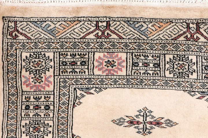 Butterfly 2' 7 x 9' 10 - No. 46793 - ALRUG Rug Store