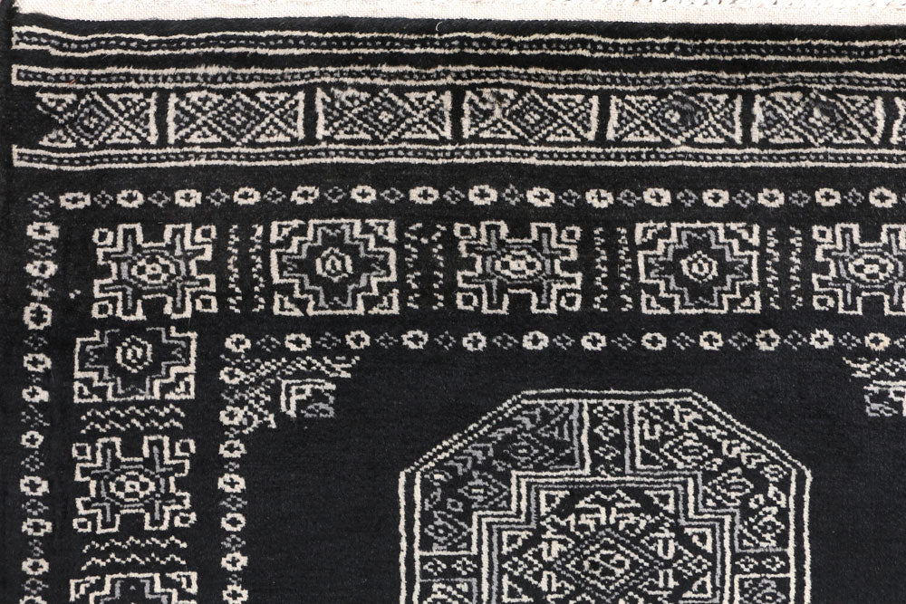 Black Fil Pa 2' 6 x 9' 7 - No. 46794 - ALRUG Rug Store