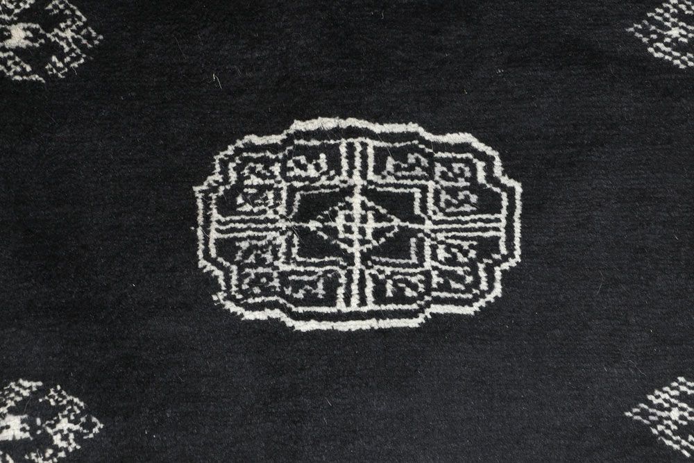 Bokhara 2' 9 x 10' 4 - No. 46800 - ALRUG Rug Store