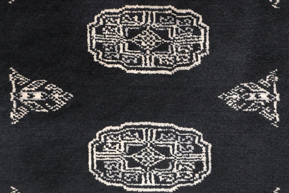 Bokhara 2' 8 x 9' 9 - No. 46806 - ALRUG Rug Store