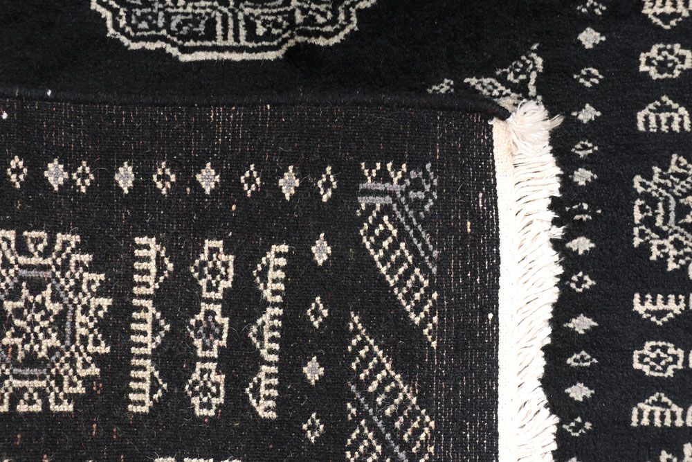 Bokhara 2' 8 x 9' 9 - No. 46806 - ALRUG Rug Store