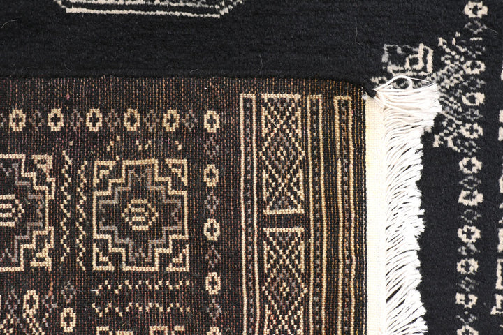 Black Fil Pa 2' 6 x 9' 10 - No. 46812 - ALRUG Rug Store