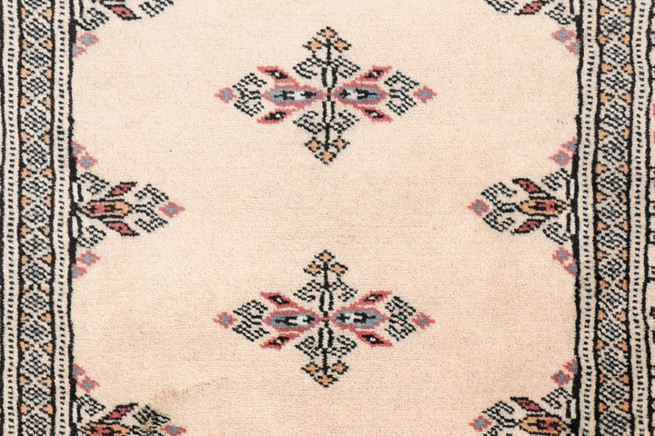 Butterfly 2' 6 x 10' 4 - No. 46843 - ALRUG Rug Store