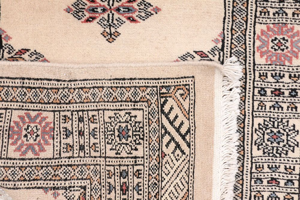 Butterfly 2' 6 x 10' 4 - No. 46843 - ALRUG Rug Store