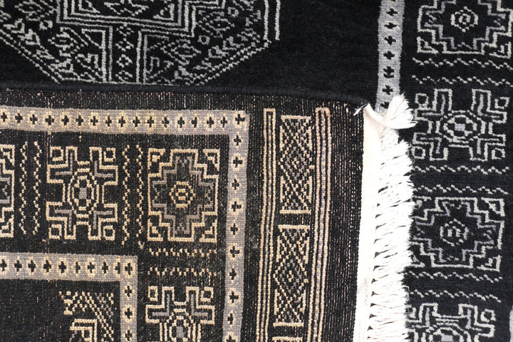 Black Fil Pa 2' 6 x 10' 6 - No. 46846 - ALRUG Rug Store