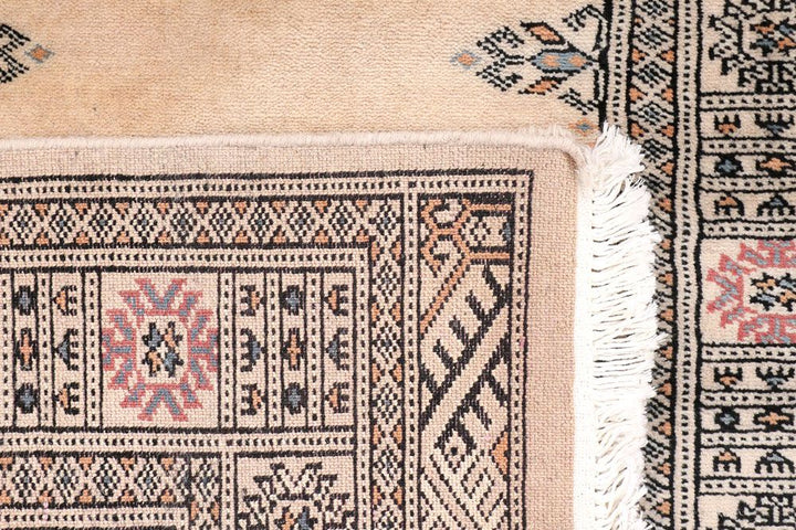 Butterfly 2' 7 x 10' 2 - No. 46848 - ALRUG Rug Store