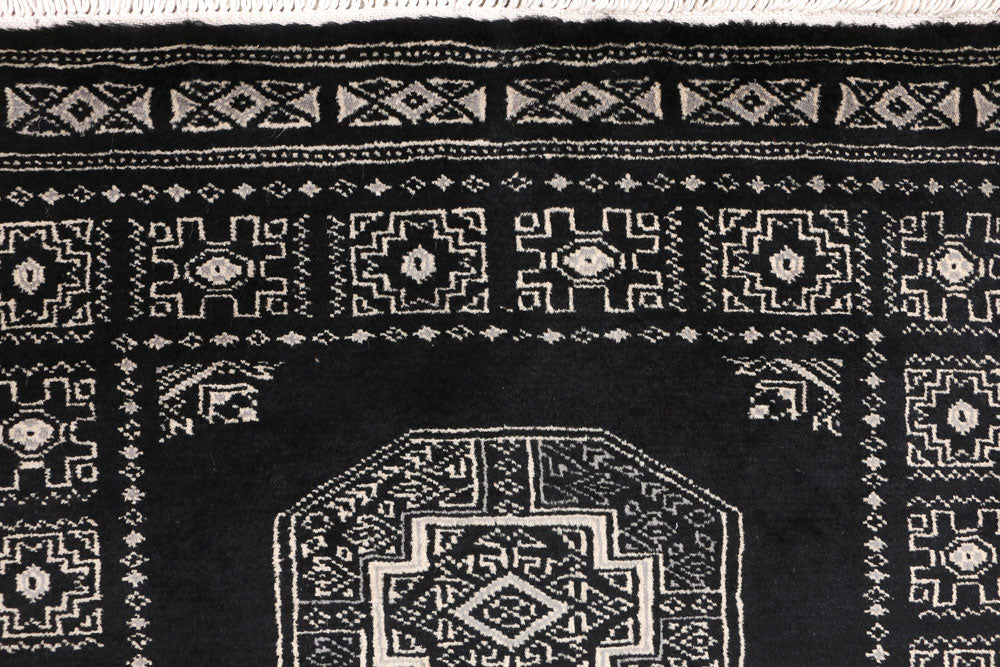 Black Fil Pa 2' 7 x 12' - No. 46886 - ALRUG Rug Store