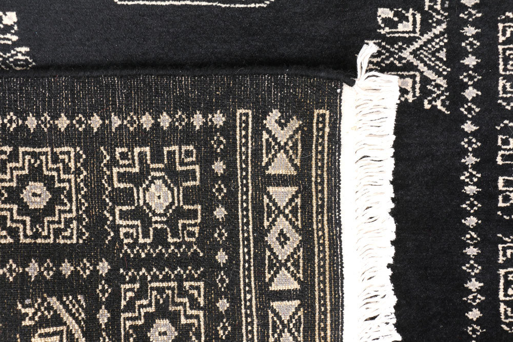 Black Fil Pa 2' 7 x 12' - No. 46886 - ALRUG Rug Store