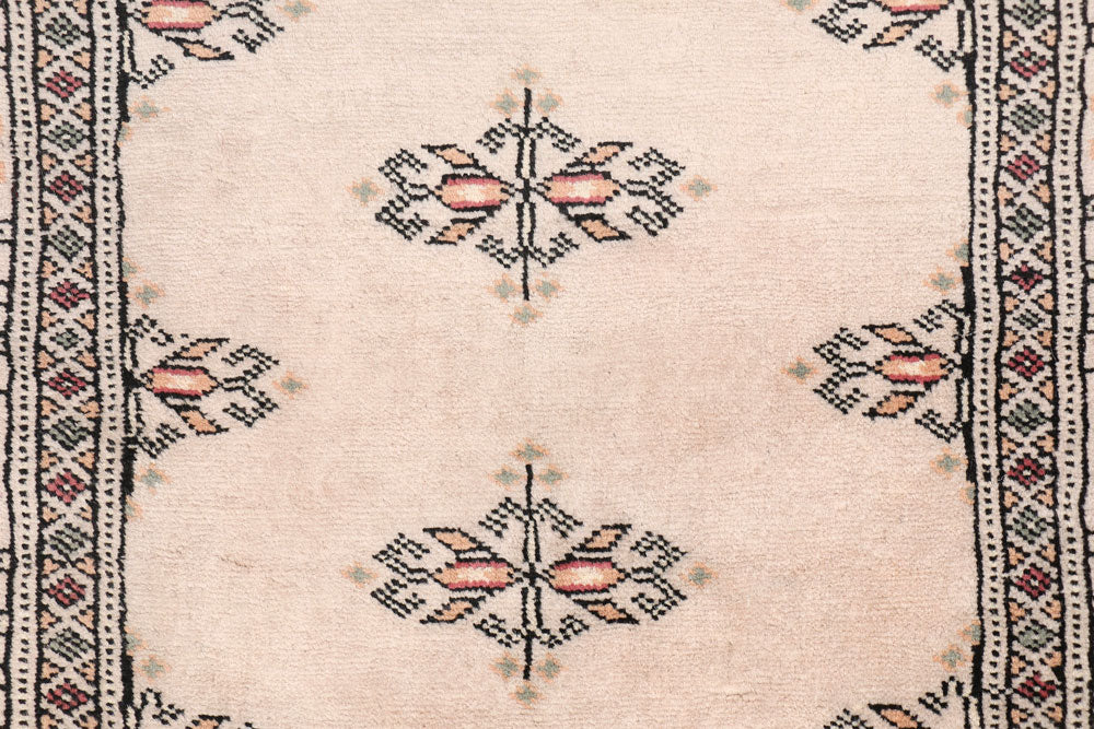 Tan Butterfly 2' 7 x 12' 2 - No. 46890 - ALRUG Rug Store