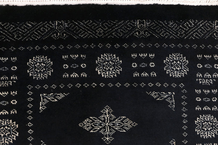 Black Butterfly 2' 7 x 12' 1 - No. 46912 - ALRUG Rug Store