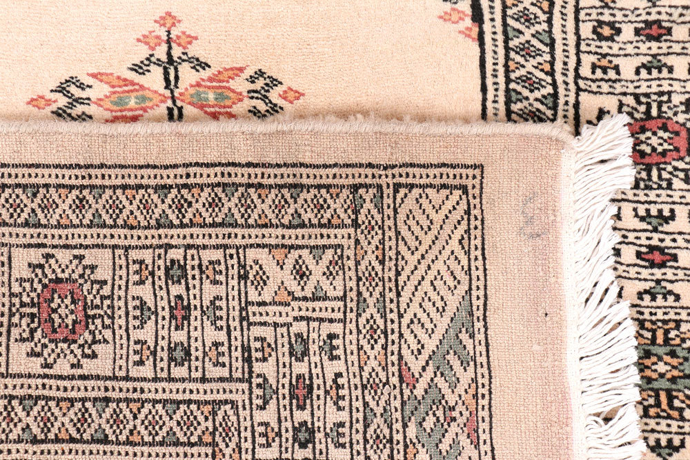 Bisque Butterfly 2' 6 x 13' 5 - No. 46958 - ALRUG Rug Store