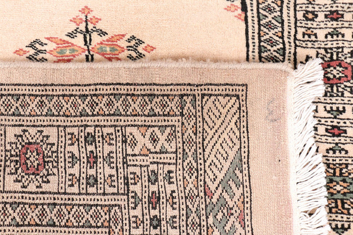 Bisque Butterfly 2' 6 x 13' 5 - No. 46958 - ALRUG Rug Store