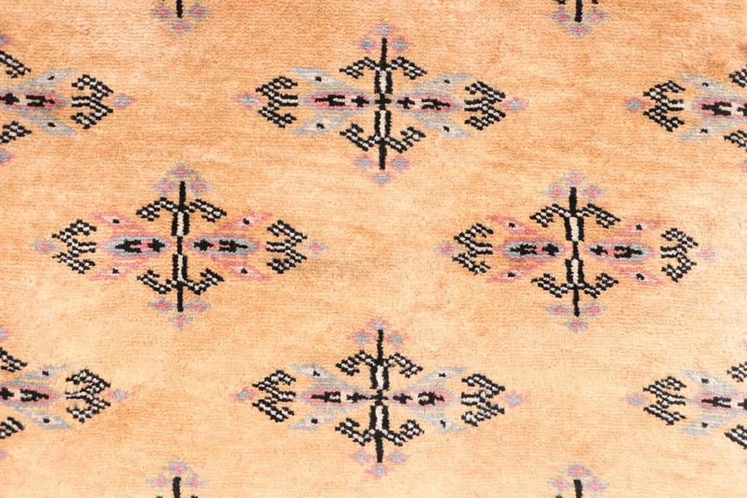 Moccasin Butterfly 2'  8" x 12' " - No. QA47905