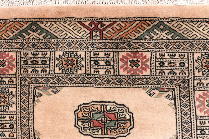 Bisque Bokhara 2' 7 x 13' 6 - No. 47029 - ALRUG Rug Store