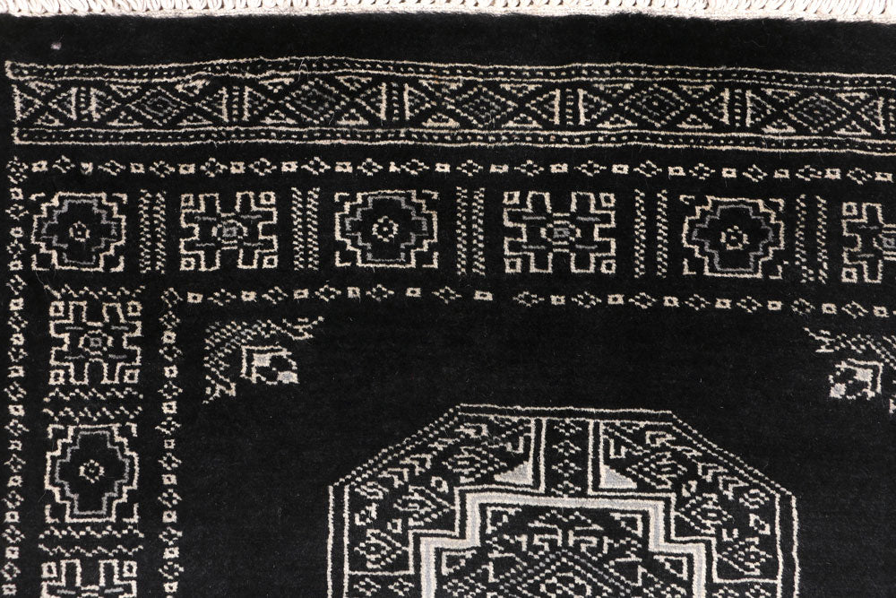 Black Fil Pa 2' 6 x 15' 2 - No. 47035 - ALRUG Rug Store