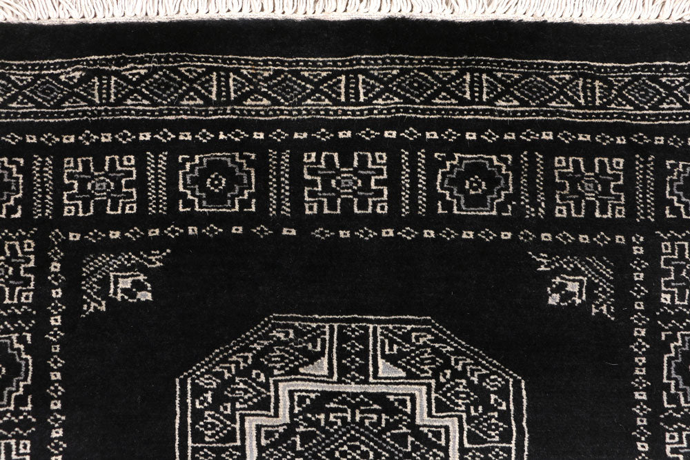 Black Fil Pa 2' 6 x 15' 2 - No. 47035 - ALRUG Rug Store