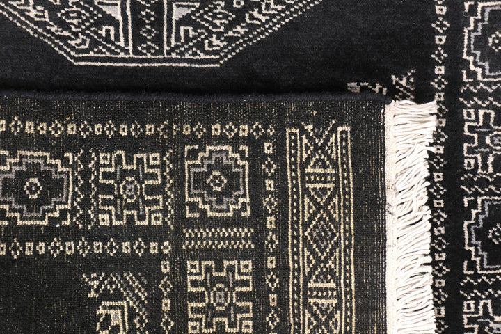 Black Fil Pa 2' 6 x 15' 2 - No. 47035 - ALRUG Rug Store