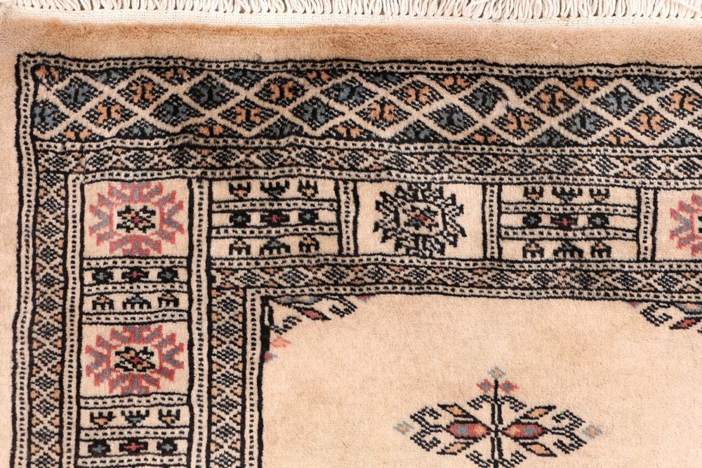 Wheat Butterfly 2' 7 x 13' 5 - No. 47036 - ALRUG Rug Store