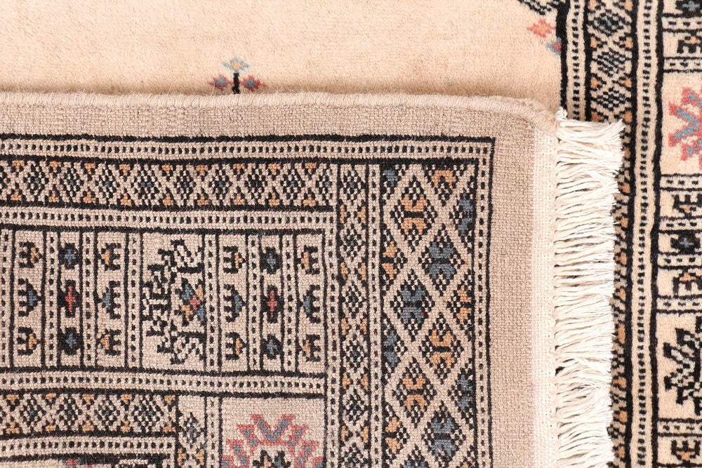 Wheat Butterfly 2' 7 x 13' 5 - No. 47036 - ALRUG Rug Store