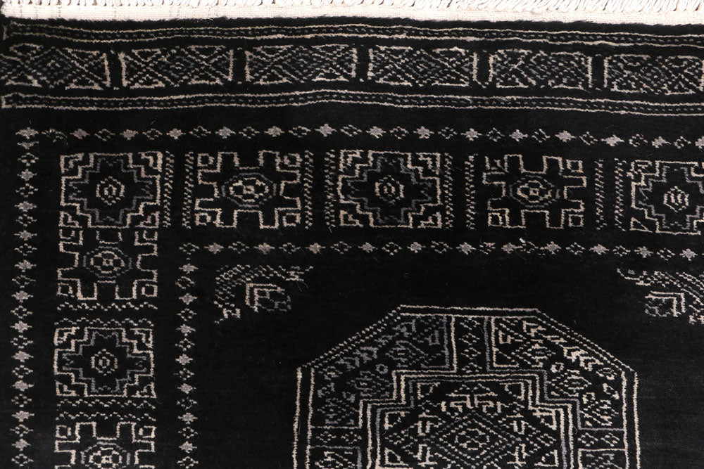 Black Fil Pa 2' 8 x 14' 10 - No. 47037 - ALRUG Rug Store