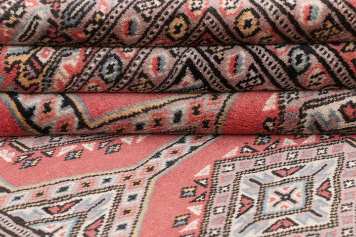 Indian Red Jaldar 4'  x" 5'  10" - No. QA65704