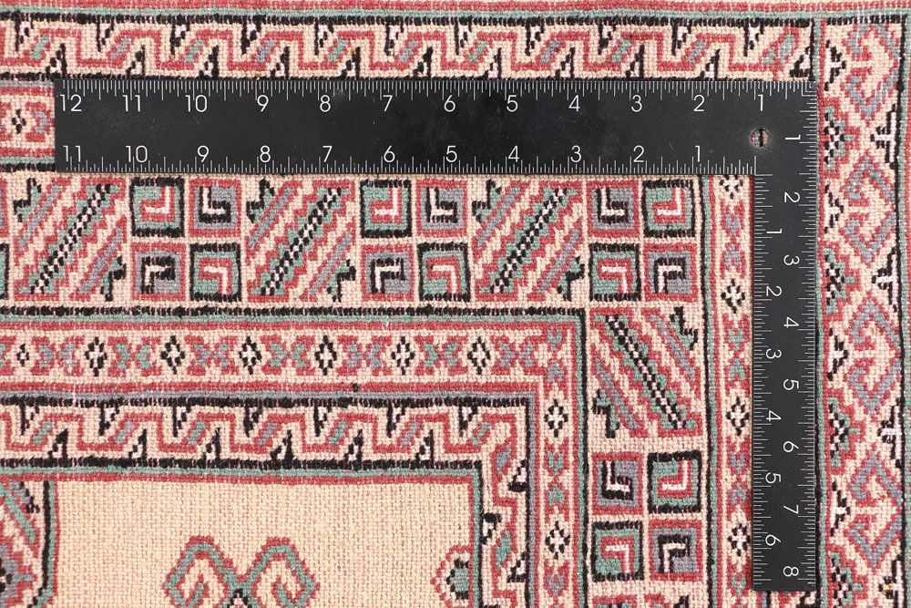 Caucasian 4' 2 x 6' - No. 47061 - ALRUG Rug Store