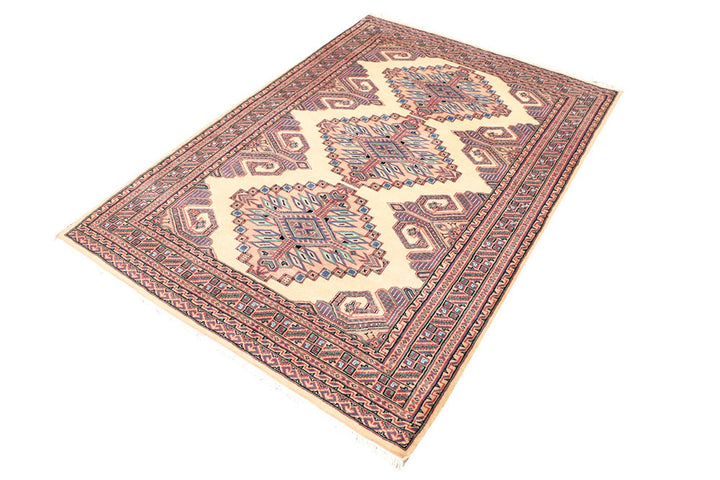 White Caucasian Oriental Rug 4' 3 x 6' Hand-Knotted pattern