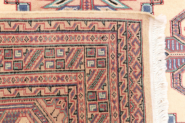 White Caucasian Oriental Rug 4' 3 x 6' Hand-Knotted texture