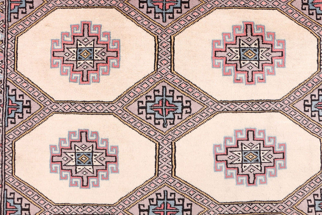 Tan Jaldar 4'  x" 6' " - No. QA74610