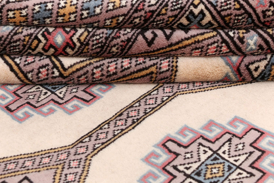 Tan Jaldar 4'  x" 6' " - No. QA74610