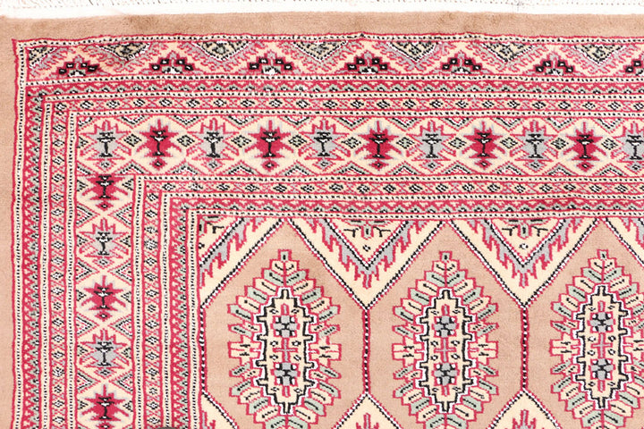 Burlywood Caucasian 4' 2 x 5' 11 - No. 47120