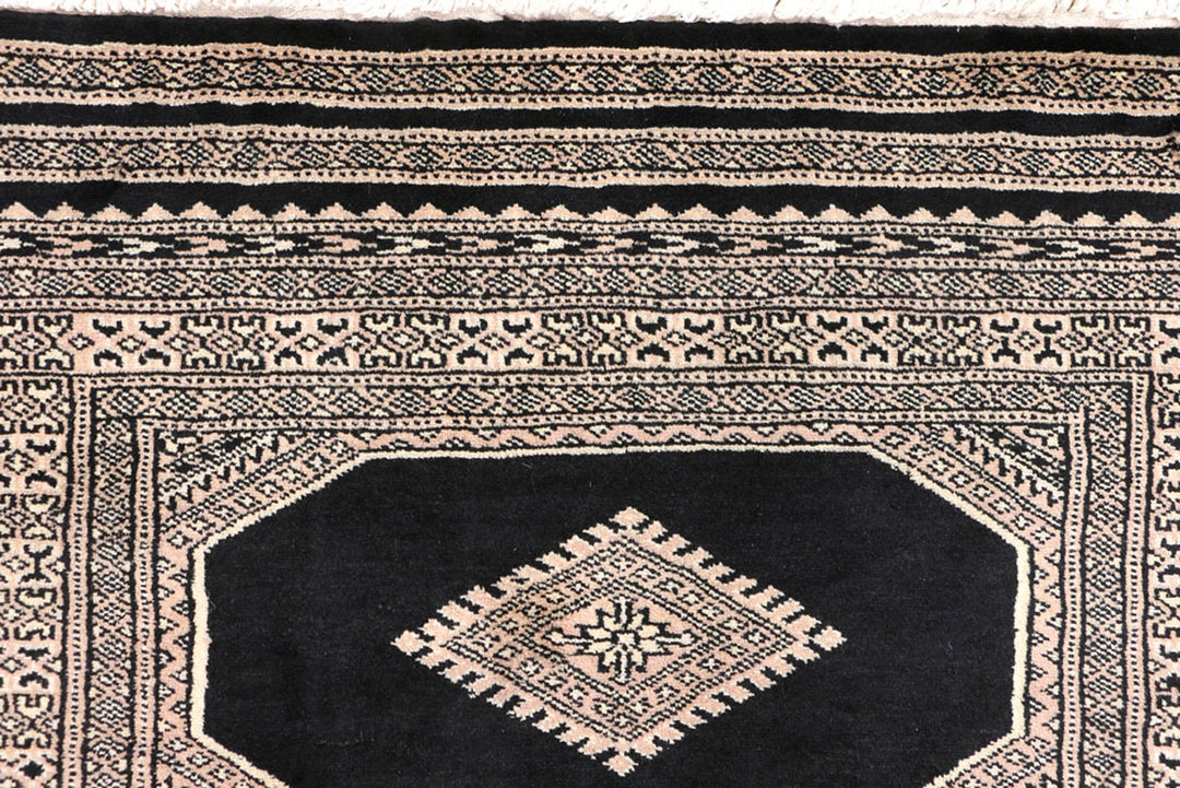 Black Jaldar 3'  1" x 5'  7" - No. QA97283