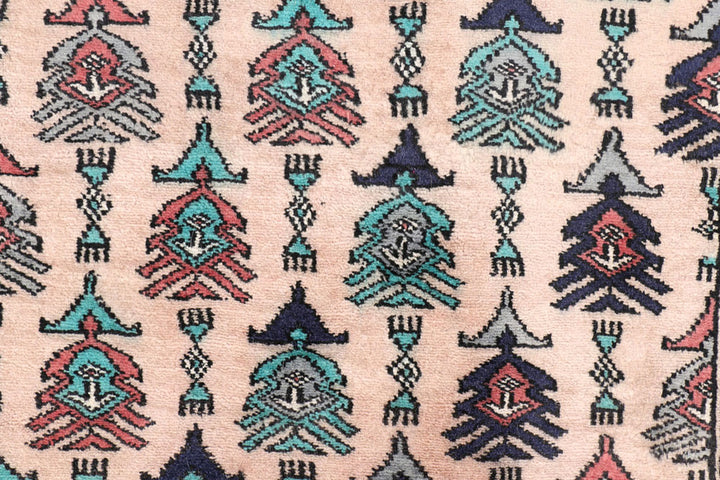 Tan Caucasian 3'  1" x 6' " - No. QA19817