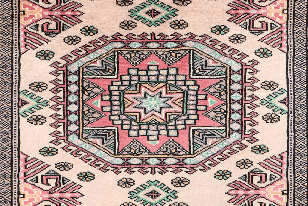 Tan Caucasian 3'  5" x 6'  8" - No. QA27537