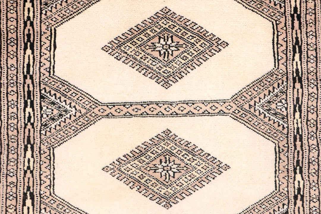 Tan Jaldar 3'  1" x 5'  9" - No. QA40964