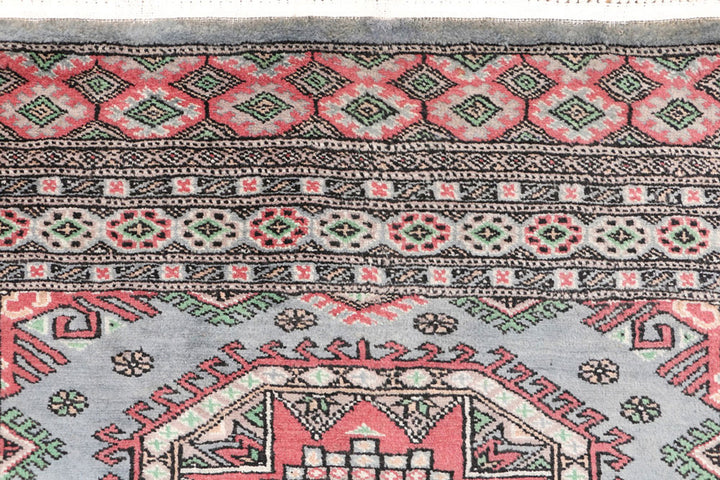 Light Slate Grey Caucasian 3'  4" x 5'  11" - No. QA32647