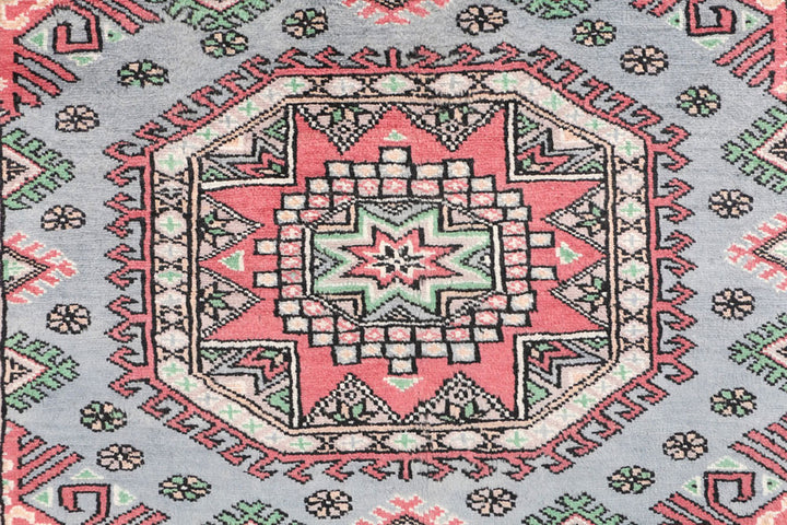 Light Slate Grey Caucasian 3'  4" x 5'  11" - No. QA32647