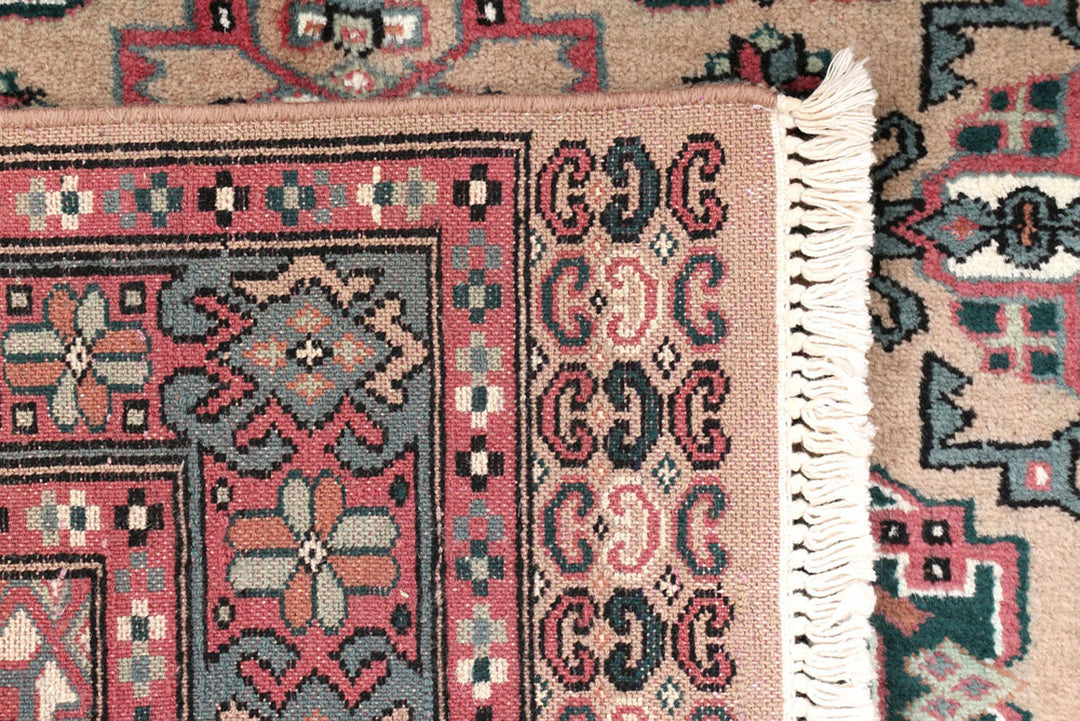 Tan Caucasian 2'  11" x 5'  10" - No. QA23858