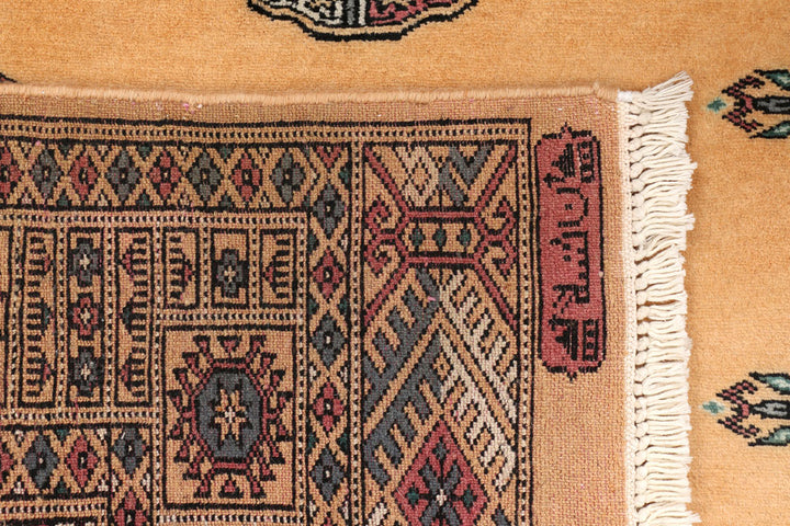 Moccasin Bokhara 3' 1 x 6' 1 - No. 47183 - ALRUG Rug Store