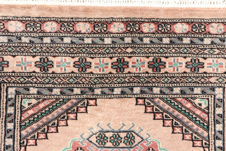 Burlywood Caucasian 3' 1 x 5' 8 - No. 47199