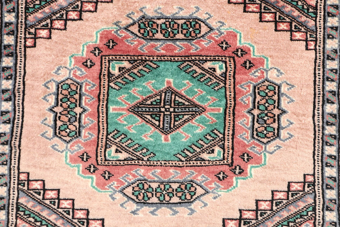Burlywood Caucasian 3'  1" x 5'  8" - No. QA85484
