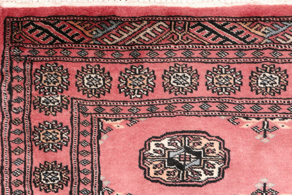 Light Coral Bokhara 3' x 6' 4 - No. 47200 - ALRUG Rug Store